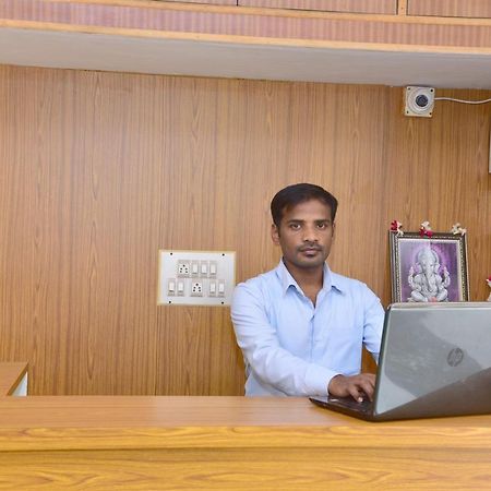 Shreyas Residency Hotel Mysore Luaran gambar