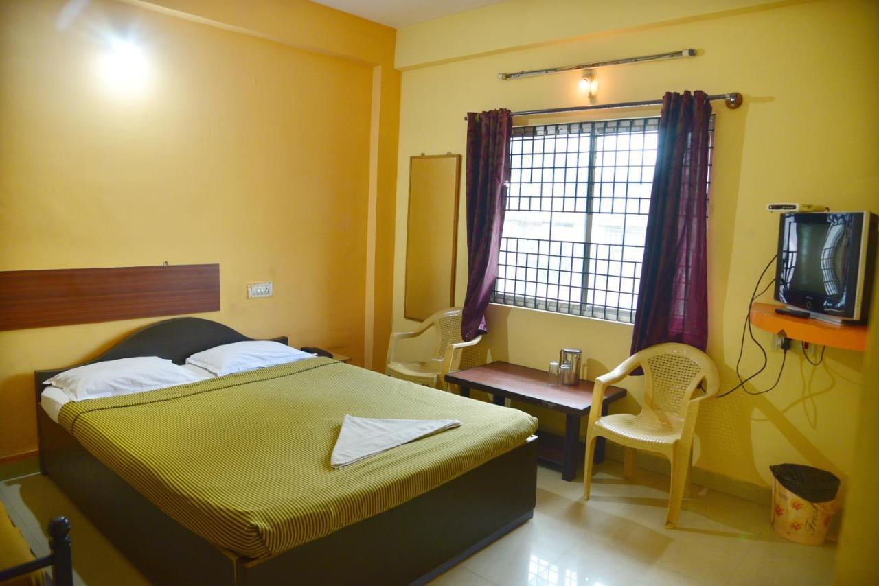 Shreyas Residency Hotel Mysore Luaran gambar