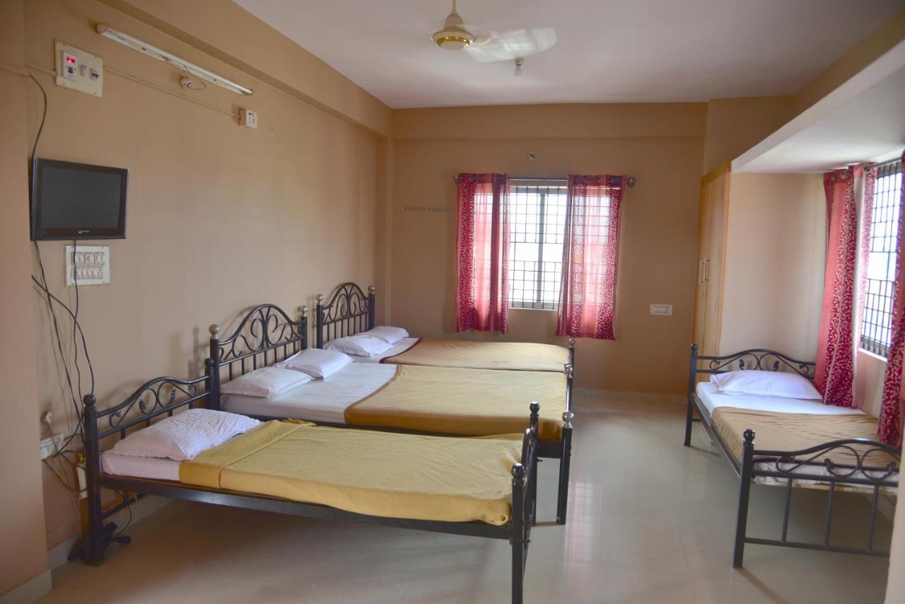 Shreyas Residency Hotel Mysore Luaran gambar